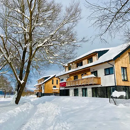 Apartment Na Brehu Lipna *